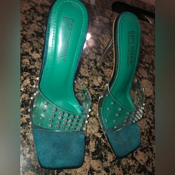🩴Cape Robbin Teal Clear Crystal Studded Stilettos - Picture 4 of 8